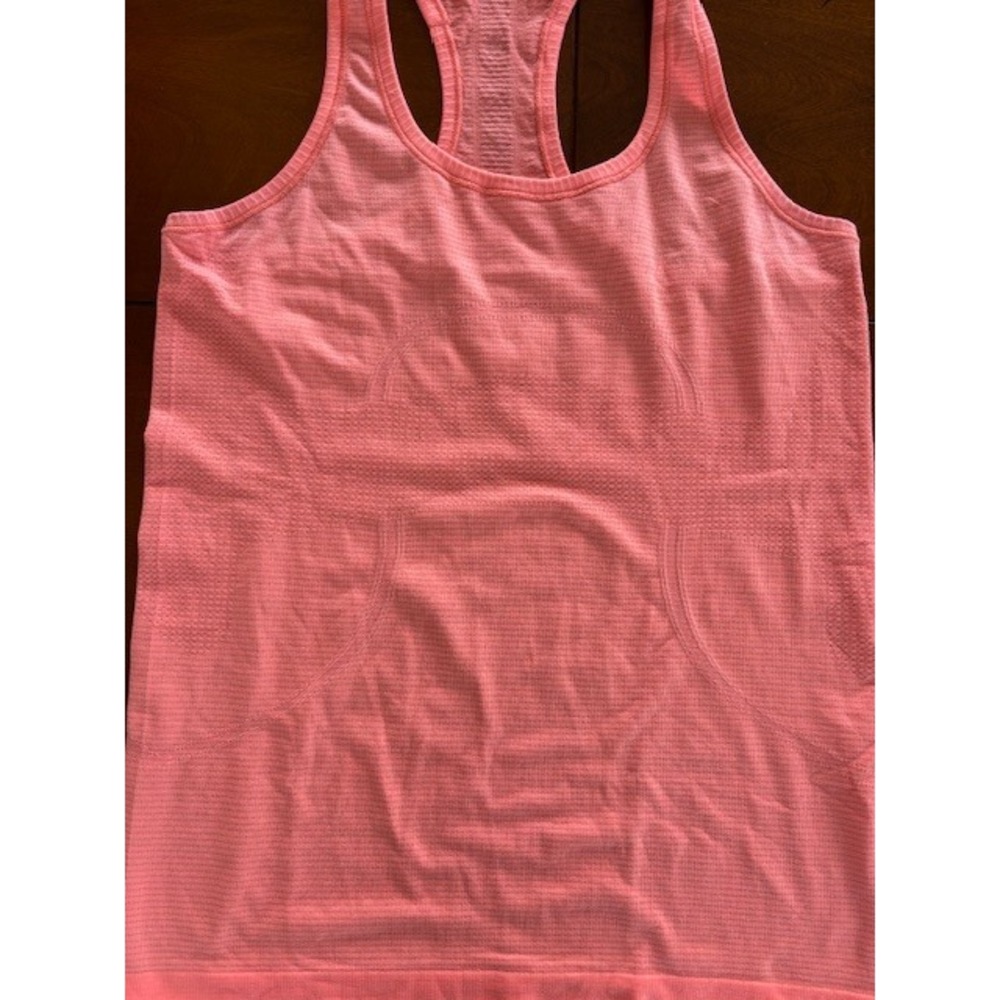 Lululemon Swiftly Tech Racerback Tank Top Neon Pink Coral Size 8 - Picture 3 of 15